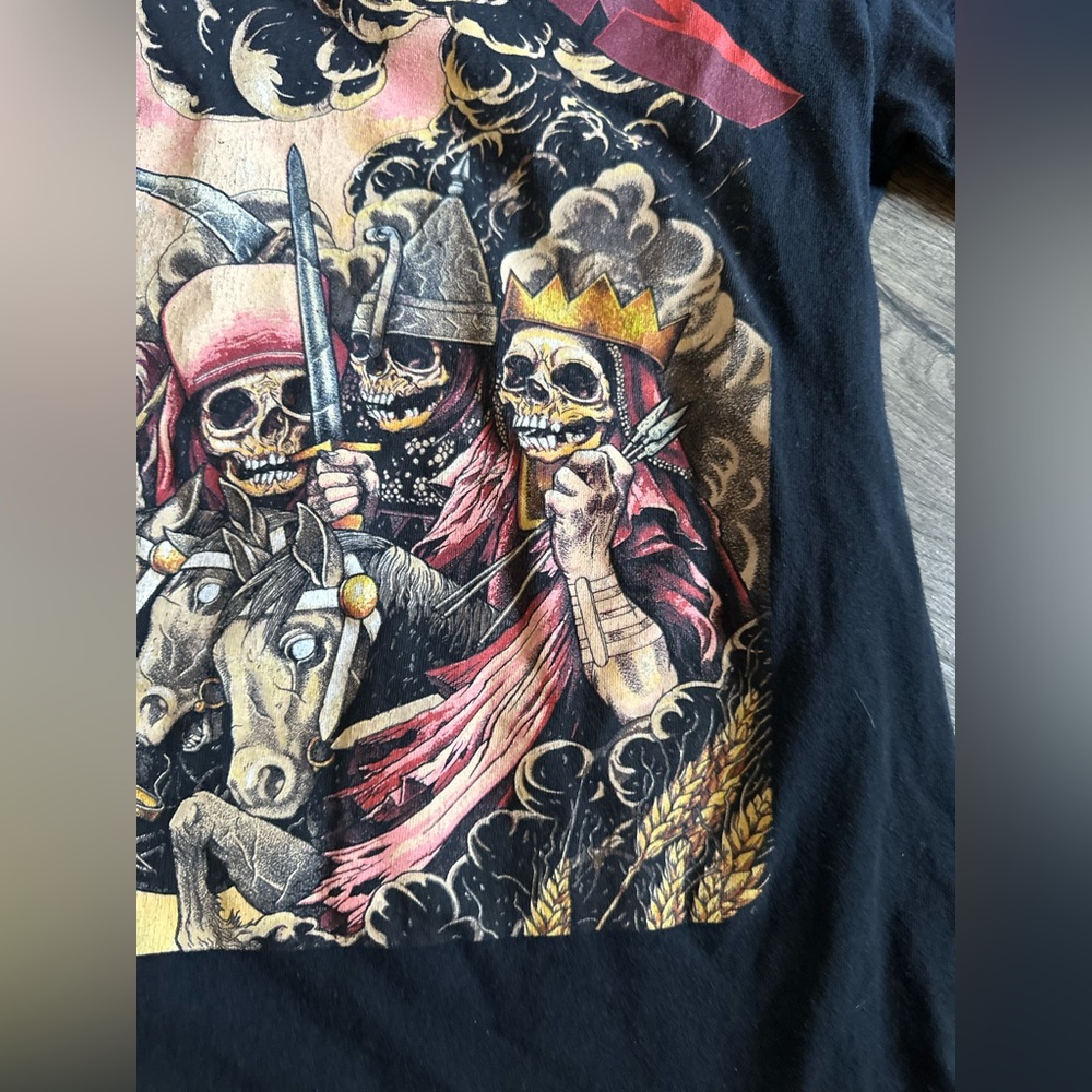 Vintage Metallica Four Horseman Heavy Metal T-Shirt Size Small - Picture 4 of 11